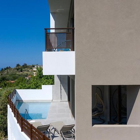 O-Cyanea Villa With Heated Pool Kournas ภายนอก รูปภาพ