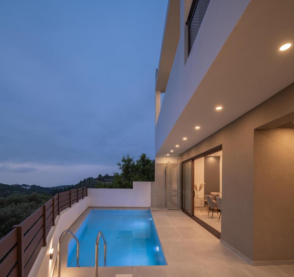 O-Cyanea Villa With Heated Pool Kournas ภายนอก รูปภาพ