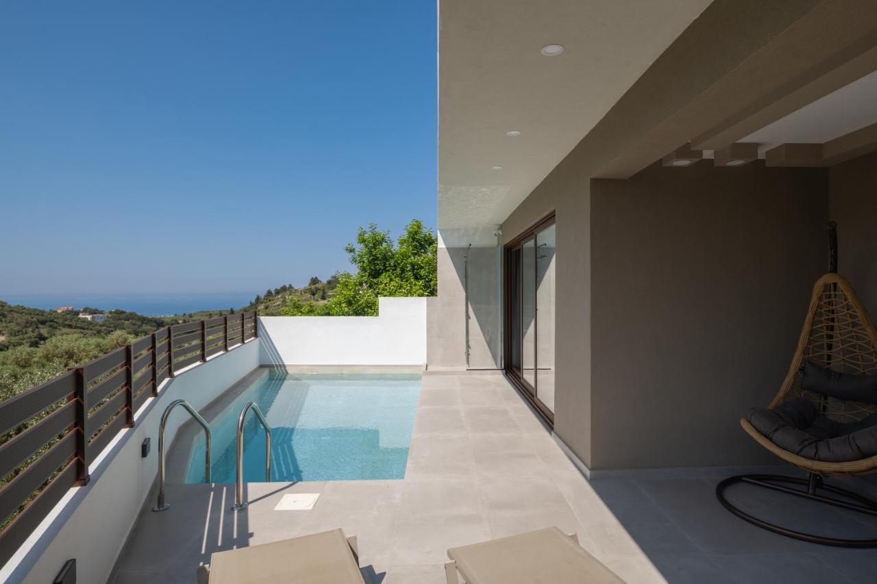 O-Cyanea Villa With Heated Pool Kournas ภายนอก รูปภาพ