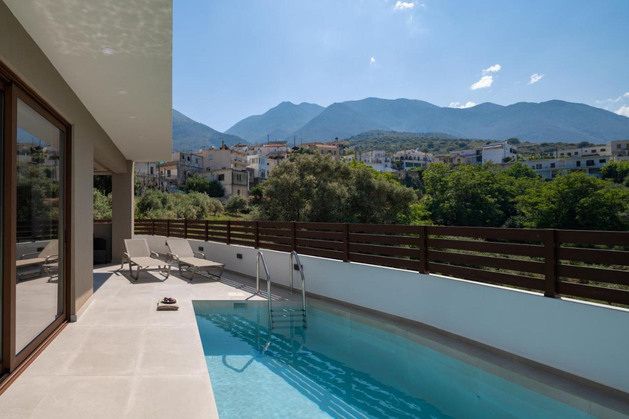 O-Cyanea Villa With Heated Pool Kournas ภายนอก รูปภาพ